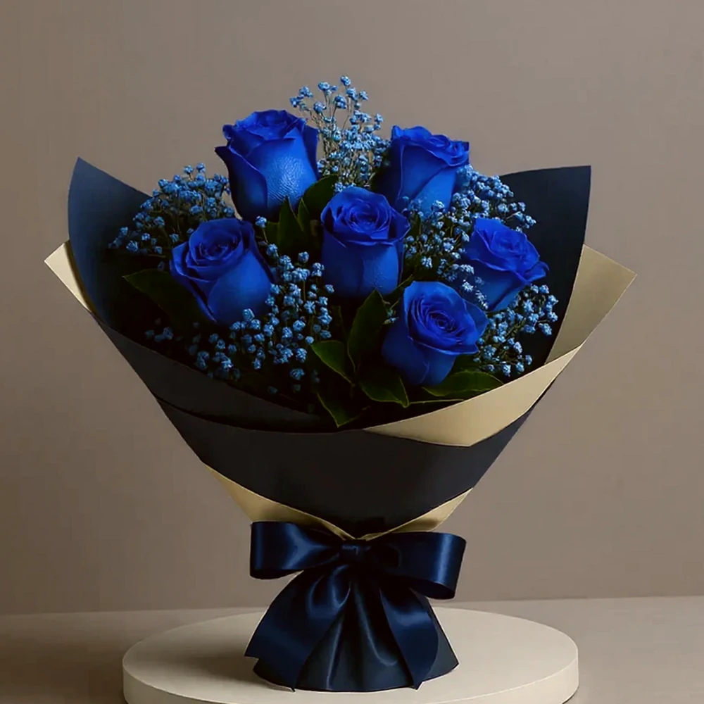 Buquê de 6  Rosas Azuis Naturais Colombianos
