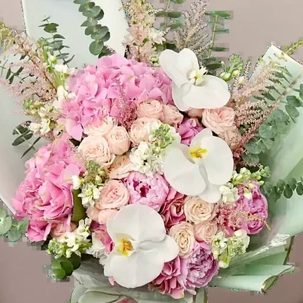 Buquê Variado e Exclusivo com Orquídeas
