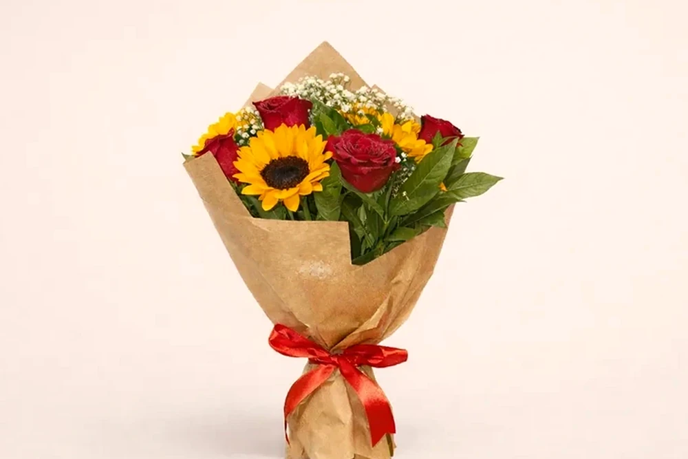 Buquê de Rosas Vermelhas com Girassóis